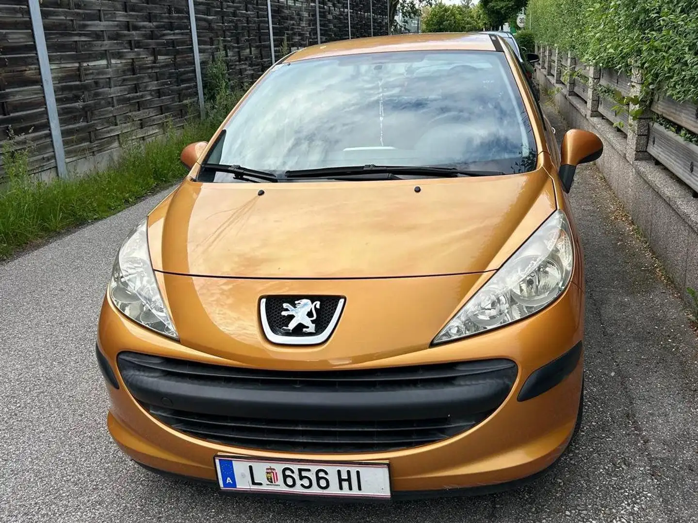 Peugeot 207 207 Active 1,4 Active Orange - 2