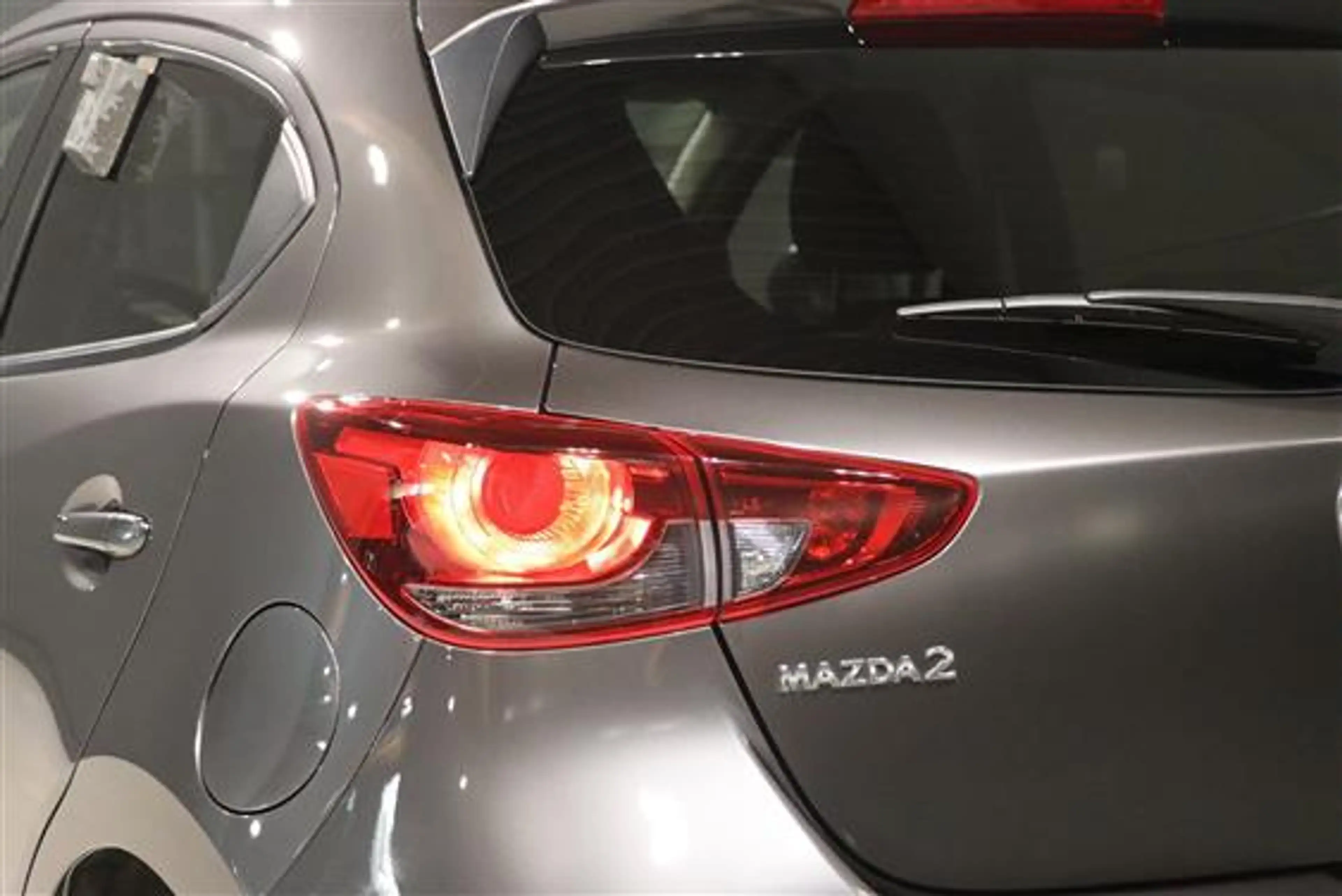 Mazda 2 1.5L E-SKYACTIV G HOMURA — photo 23