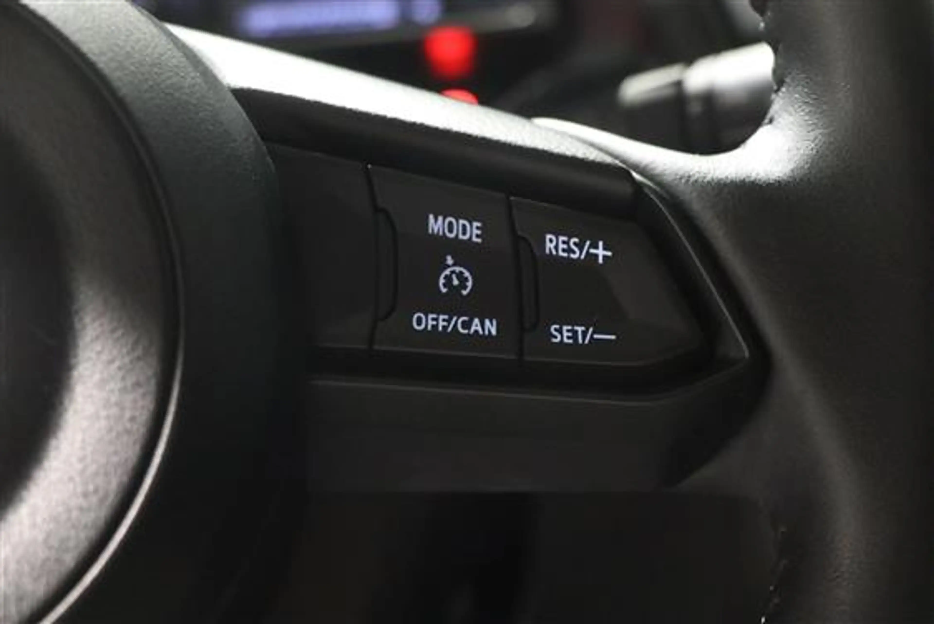 Mazda 2 1.5L E-SKYACTIV G HOMURA — photo 17