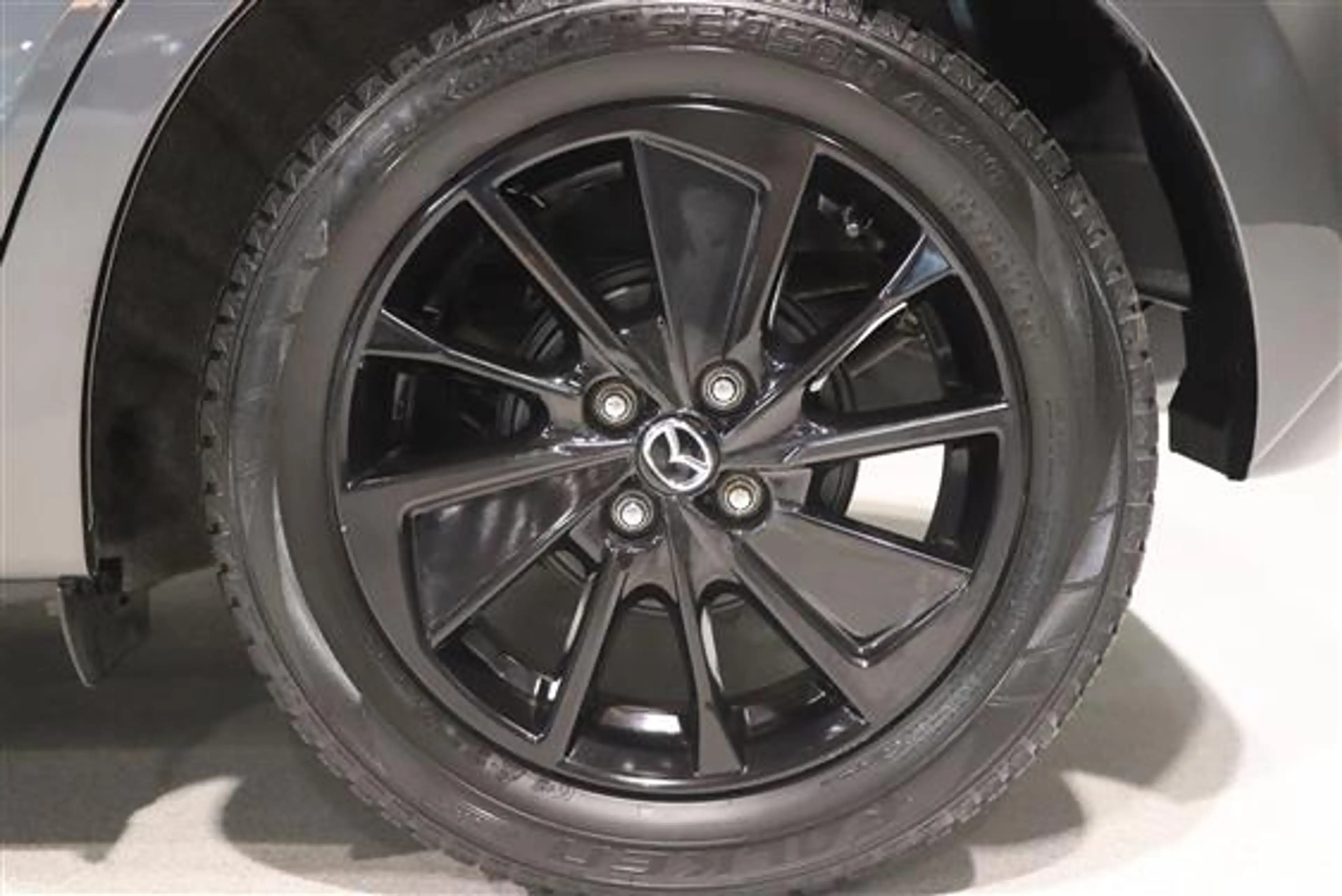 Mazda 2 1.5L E-SKYACTIV G HOMURA — photo 5