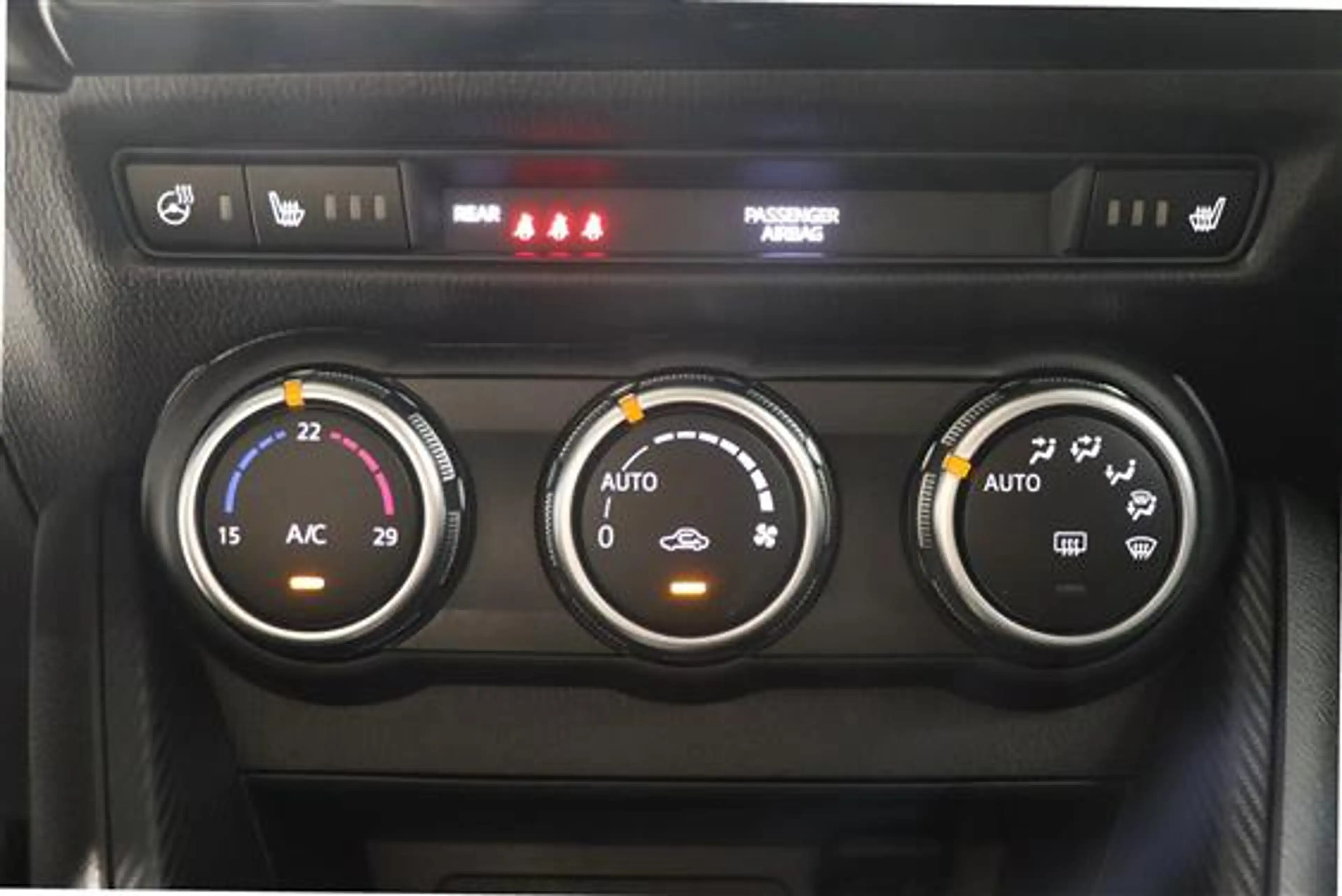 Mazda 2 1.5L E-SKYACTIV G HOMURA — photo 14