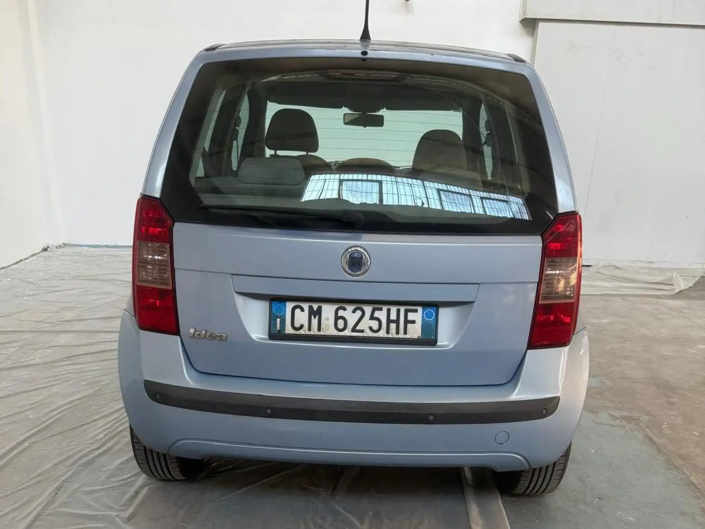 Fiat Idea Idea 1.4 16v Emotion - 2