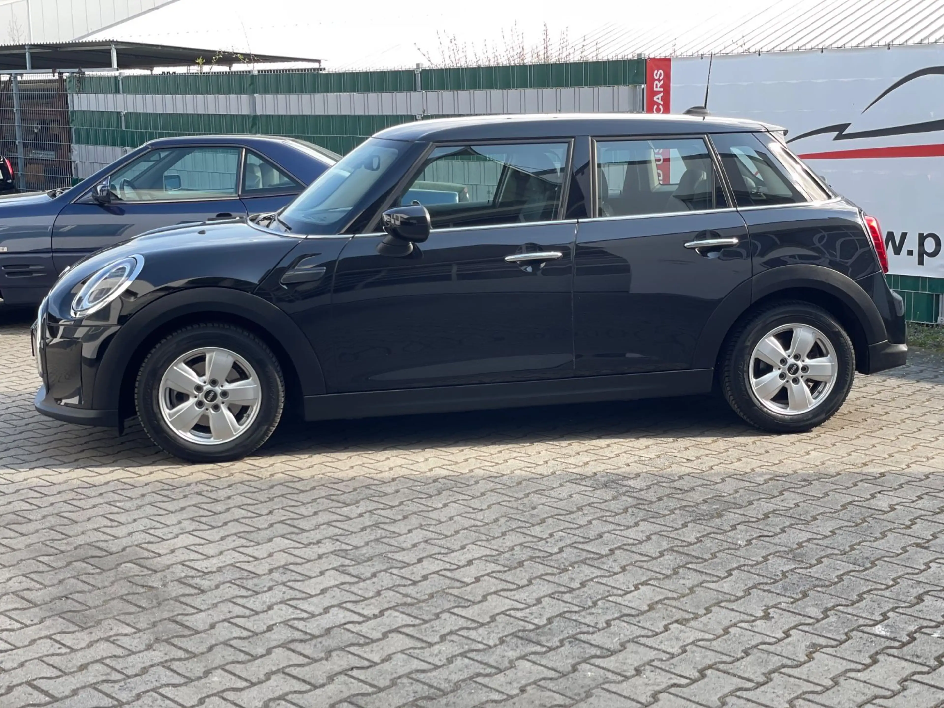 MINI One |Classic|5-trg|Apple|LED|Navi|ALLWETTER| — photo 5