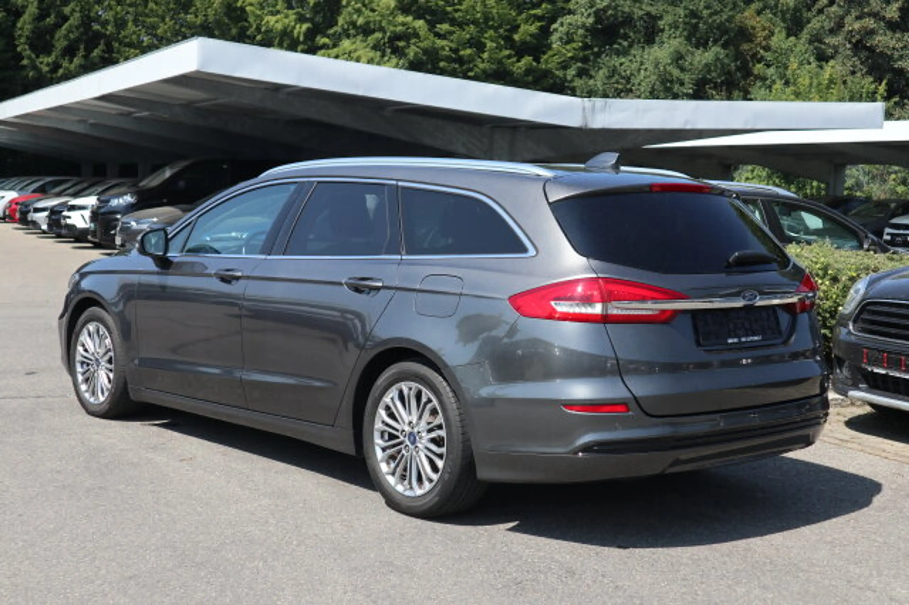 Ford Mondeo Mondeo Turnier 2.0 Titanium Klima/Sitzhzg./LED NSW — photo 4