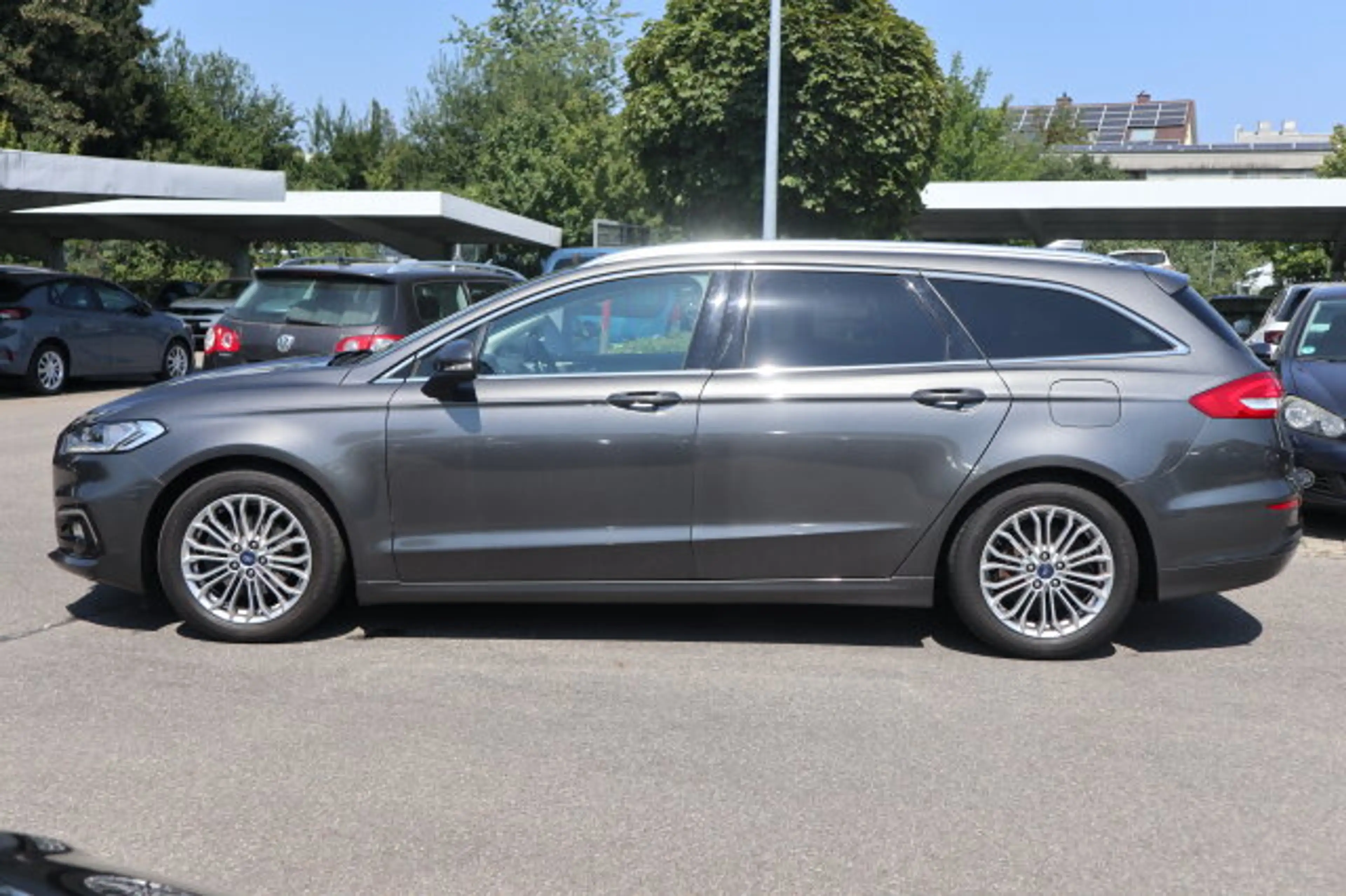 Ford Mondeo Mondeo Turnier 2.0 Titanium Klima/Sitzhzg./LED NSW — photo 3