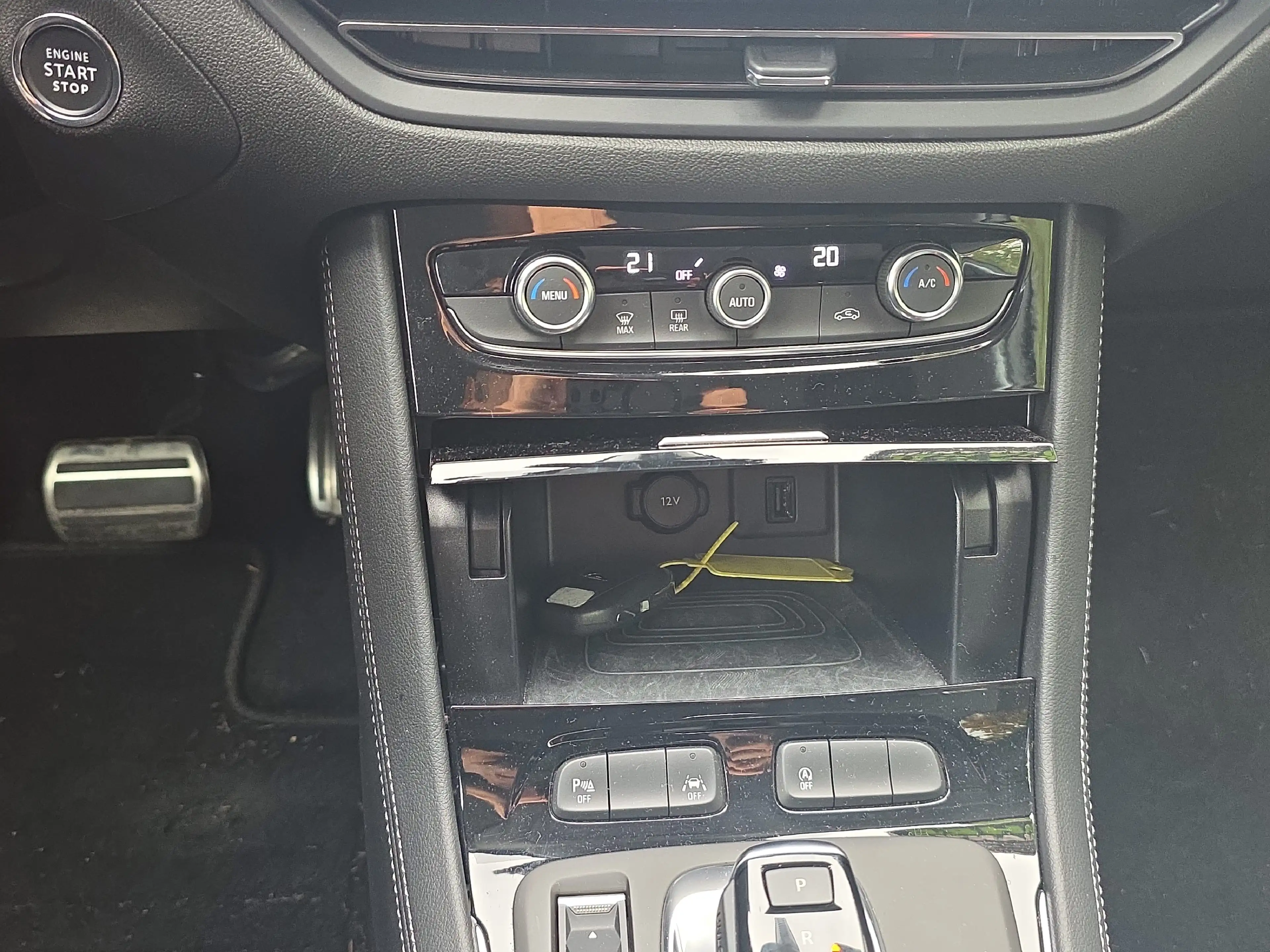Opel Grandland 1.2 Turbo GS Line *Rückfahrkamera* — photo 13