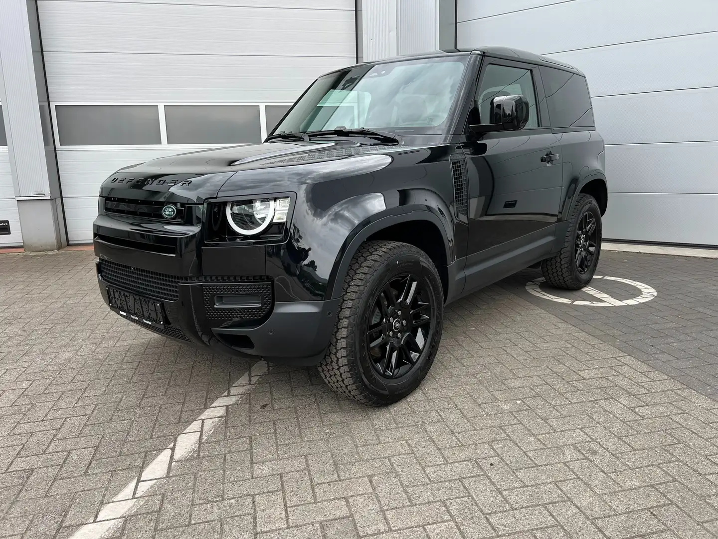 Land Rover Defender 90 3.0 D D200 S LICHTE VRACHT 64000€+btw Noir - 1