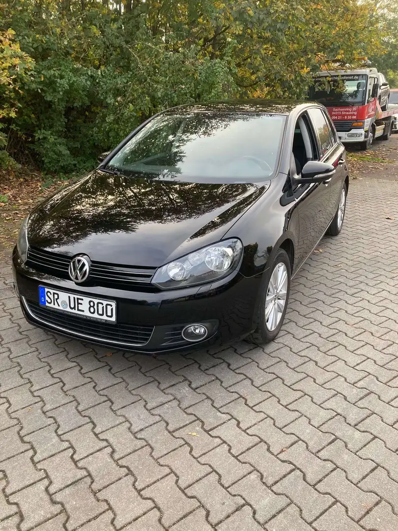 Volkswagen Golf Style Black - 1