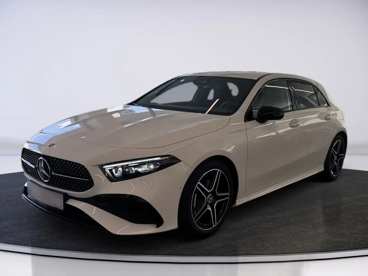 Mercedes-Benz A 180 Kompaktlimo Österreich-Edition AMG Line Weiß - 2