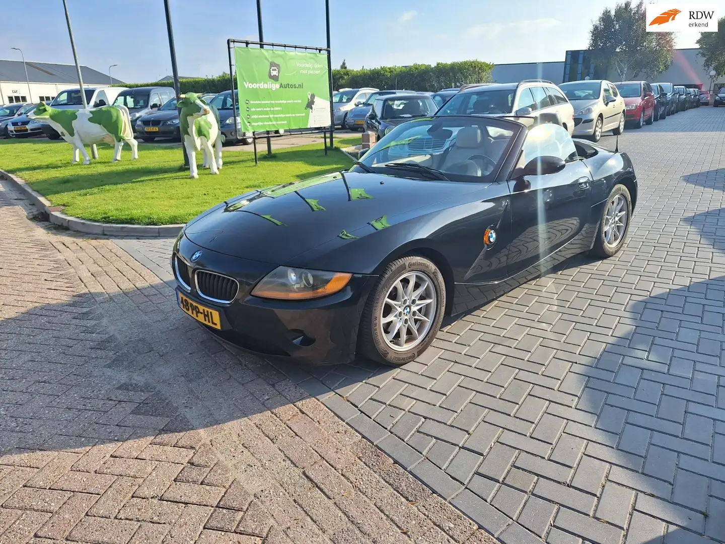 BMW Z4 Roadster 2.2i S / NAJAARSAANBIEDING / APK mei 2026 Noir - 1