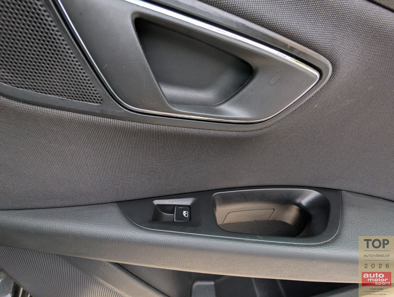 SEAT Leon ST 2.0 TDI FR*2Hd*Temp*LED*CarPlay*Tüv02.28 — photo 19