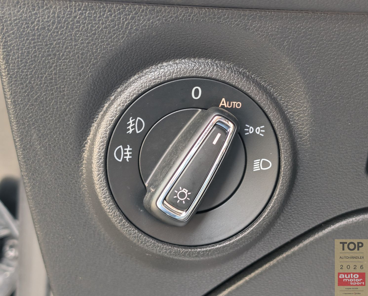 SEAT Leon ST 2.0 TDI FR*2Hd*Temp*LED*CarPlay*Tüv02.28 — photo 26