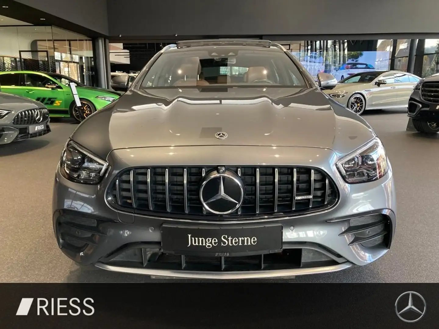 Mercedes-Benz E 53 AMG 4M+ T Drivers Pack Pano AHK Head up Sta Grau - 2