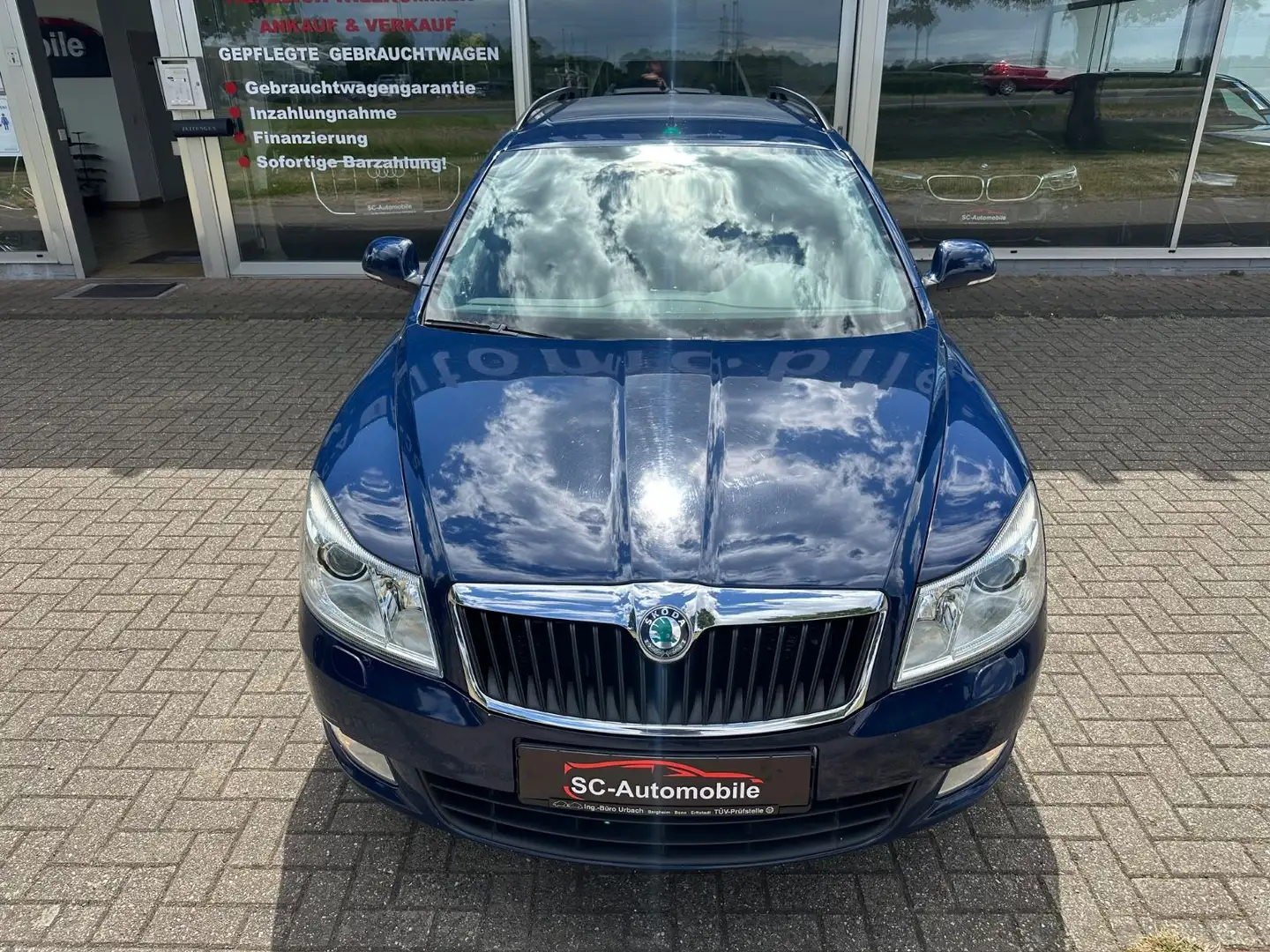 Skoda Octavia Combi Best of*NAVI*PDC*1-HAND*AHK* Blauw - 2