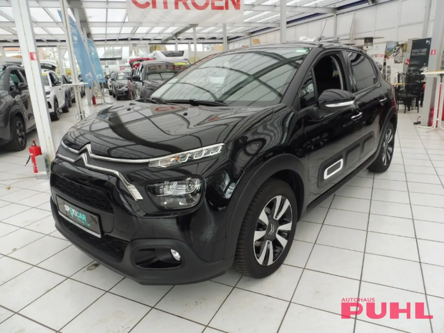 Citroen C3 Max 1.2 -Automatik,Heckkamera,Navi,GJ Reifen,Navi Schwarz - 1