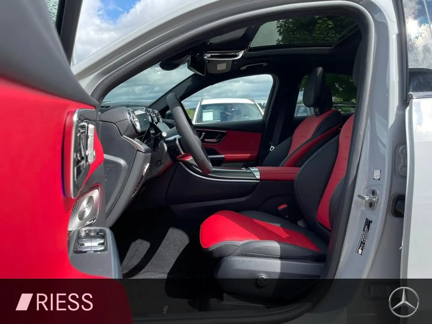 Mercedes-Benz GLC 300 d Coupé AMG+PANO+AHK+AIRM+HUD+HA LENK+ Gris - 2