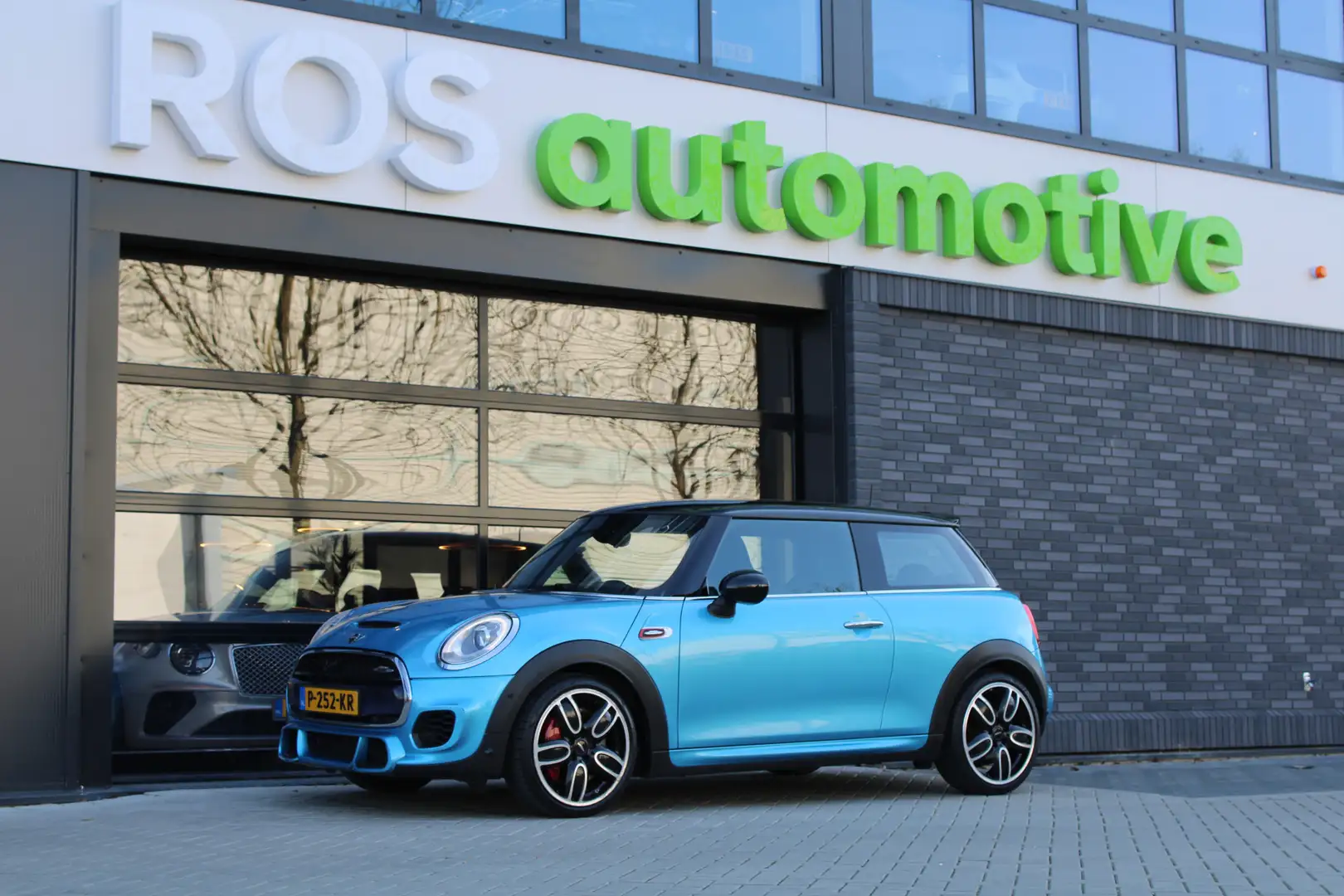 MINI John Cooper Works 2.0 Chili | CAMERA | CARPLAY | CRUISE | Azul - 2