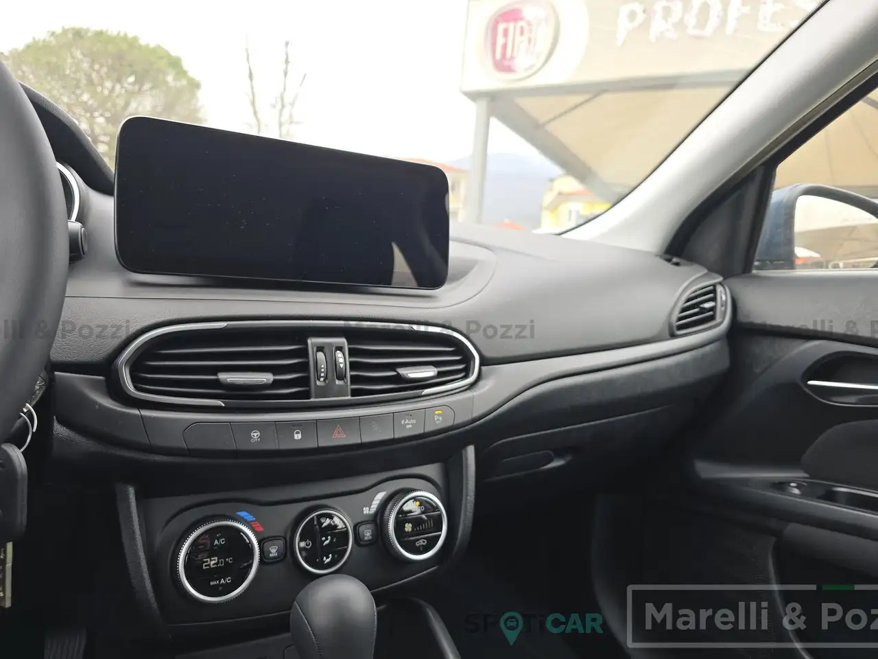 Fiat Tipo 1.5 Hybrid DCT 5 porte Cross 15