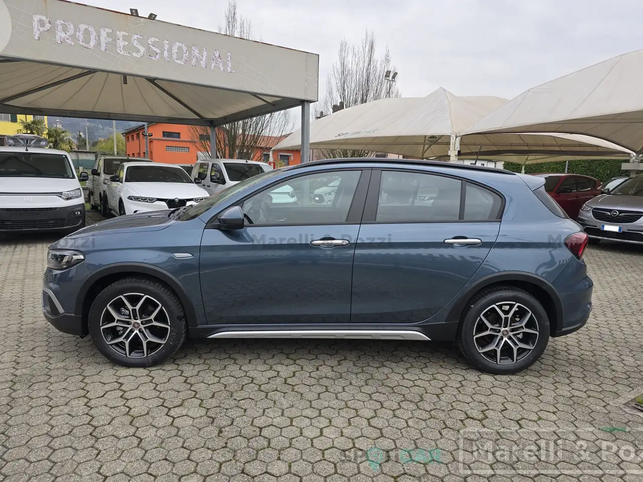 Fiat Tipo 1.5 Hybrid DCT 5 porte Cross 8