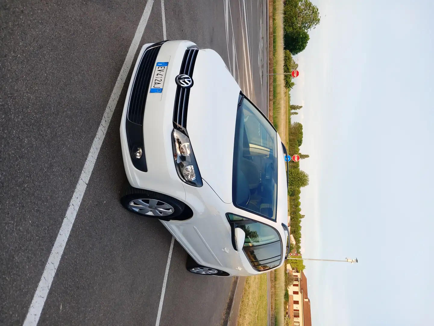 Volkswagen Touran Touran II 2010 1.4 tsi Comfortline ecofuel M 150cv Fehér - 1