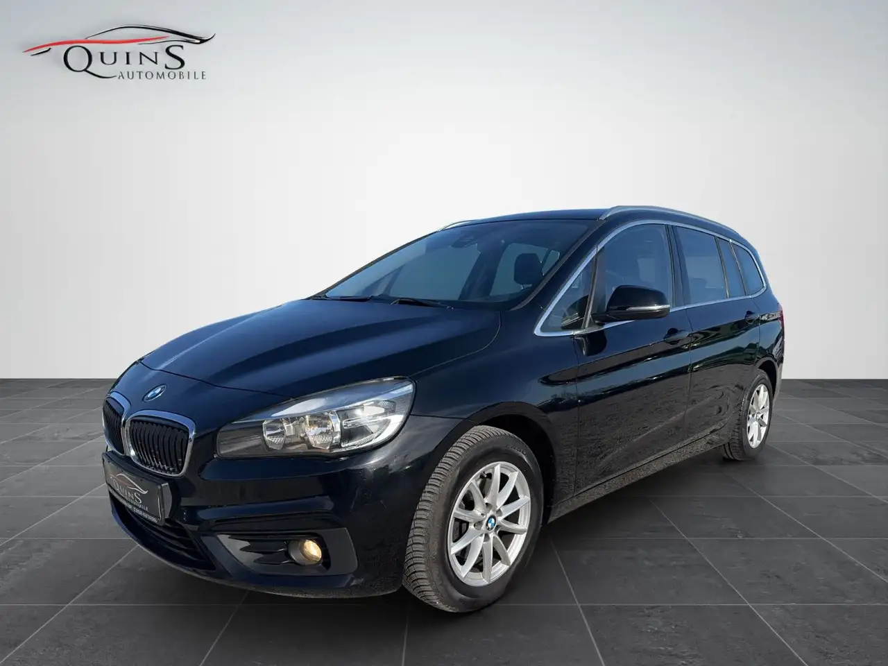BMW 216