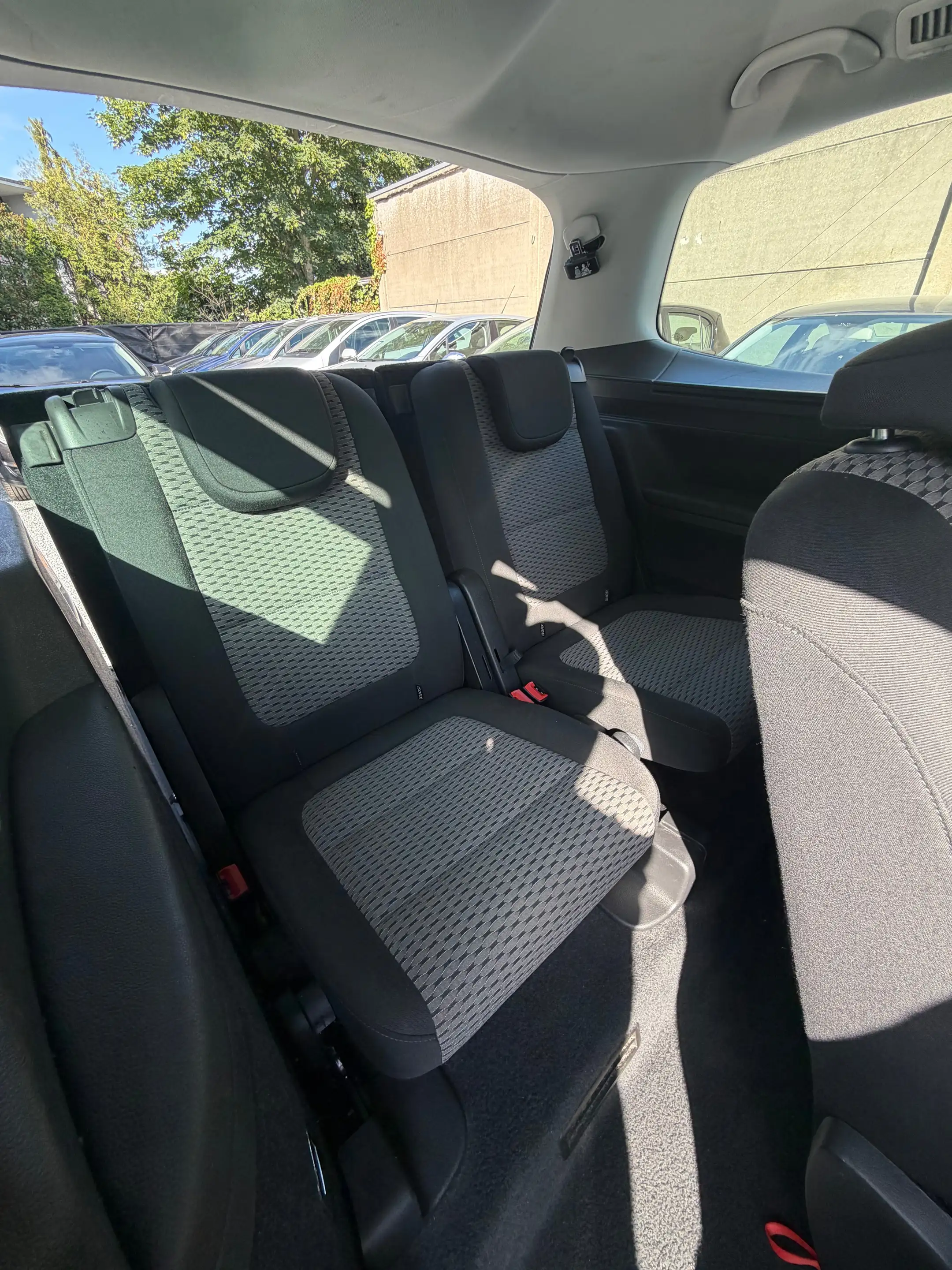 Volkswagen Sharan Sharan 1.4 TSI Comfortline BMT — photo 7