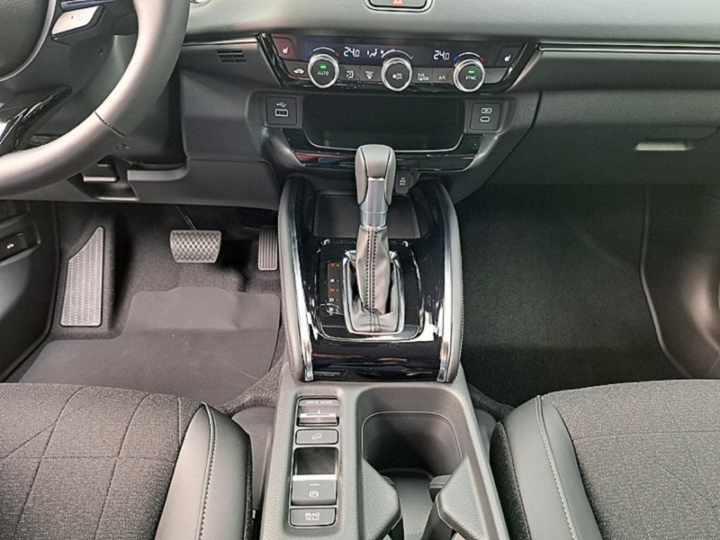 Honda HR-V e:HEV 1.5 AT ADVANCE STANDARD — photo 12