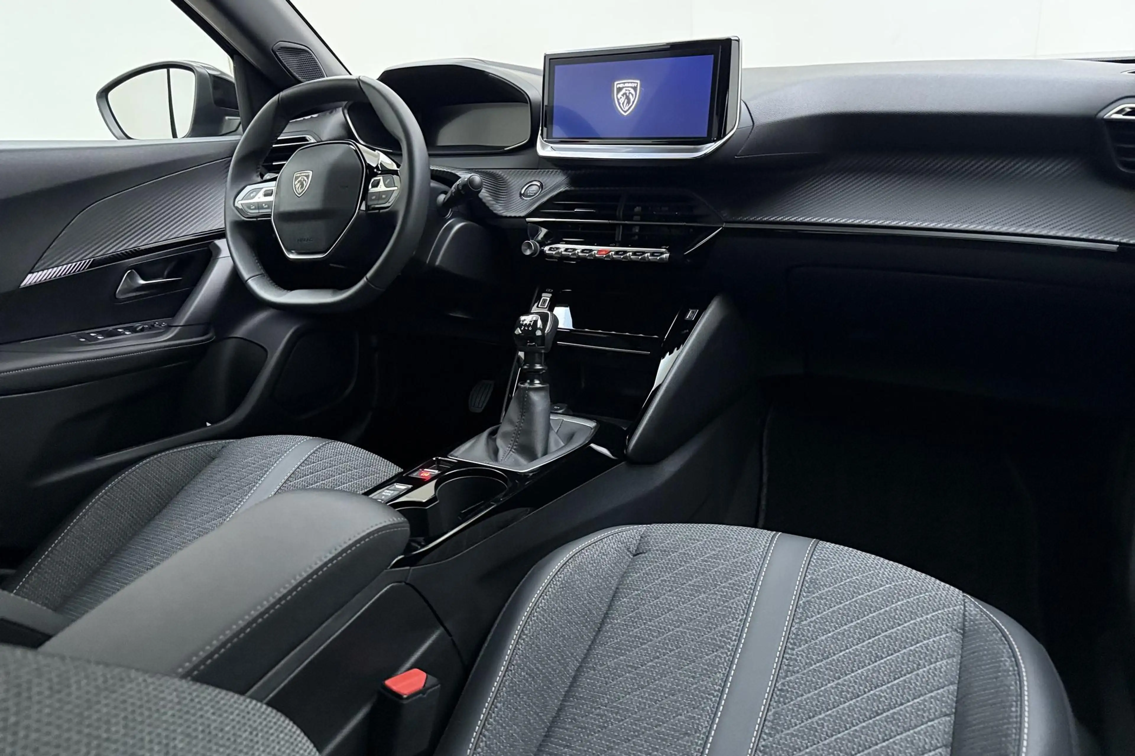 Peugeot 2008 1.2 PureTech 100pk Allure | Keyless entry | Naviga — photo 14