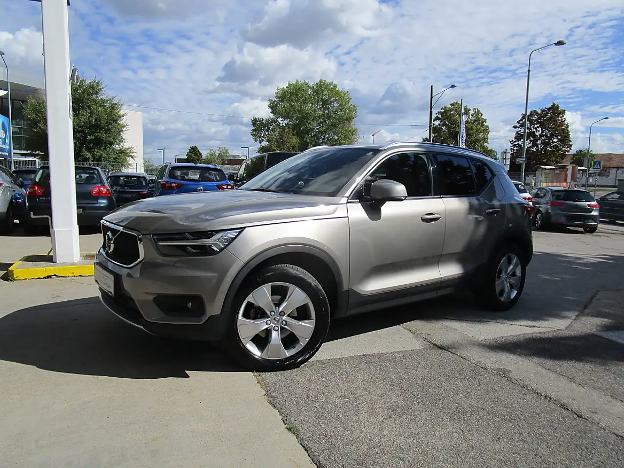 Volvo XC40