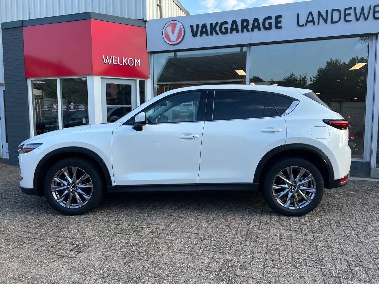 Mazda CX-5 2.0 SkyActiv-G 165 Business Luxury, NAVI, LEDER, P Wit - 2