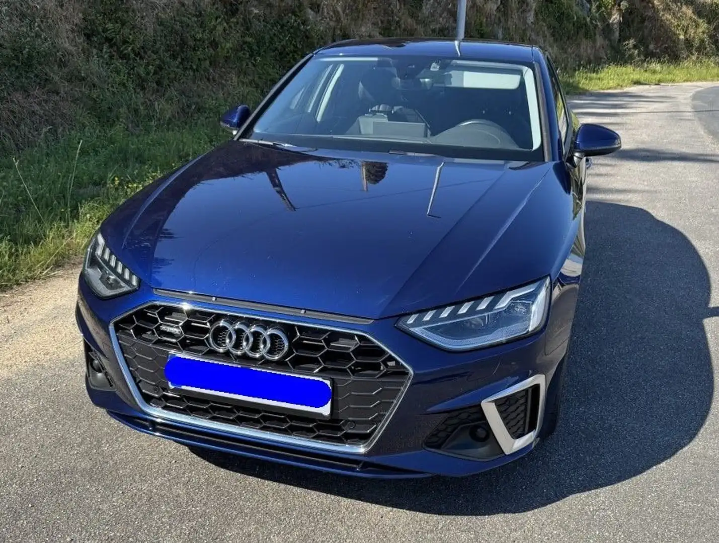 Audi A4 40 TDI quattro Advanced - 1