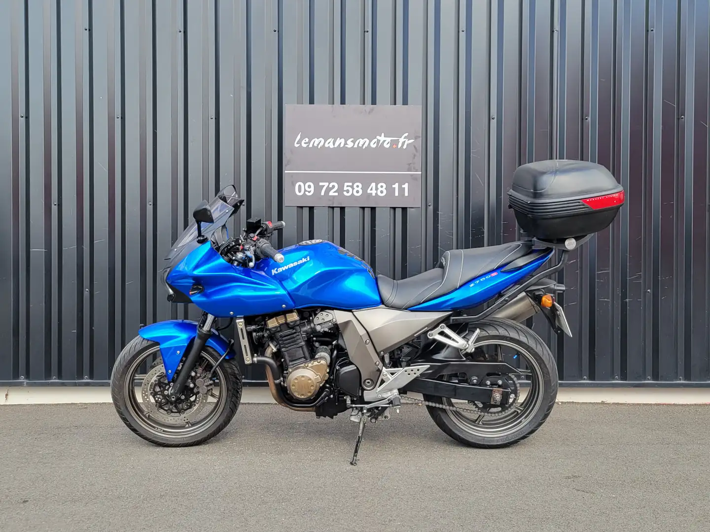Kawasaki Z 750 Blau - 1