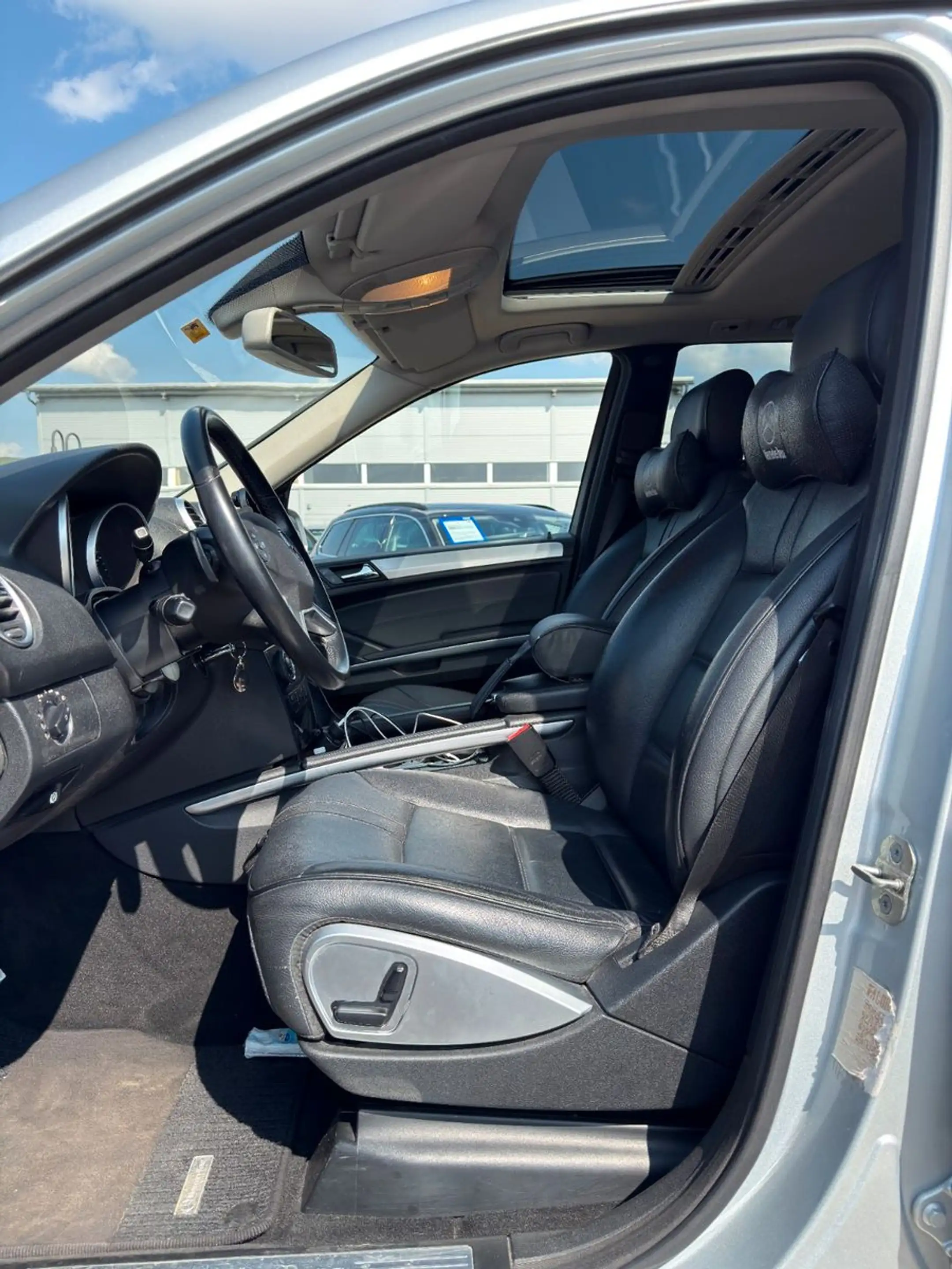 Mercedes-Benz ML 350 ML ML 350 CDI*AUTOMATIK*S-DACH* — photo 9