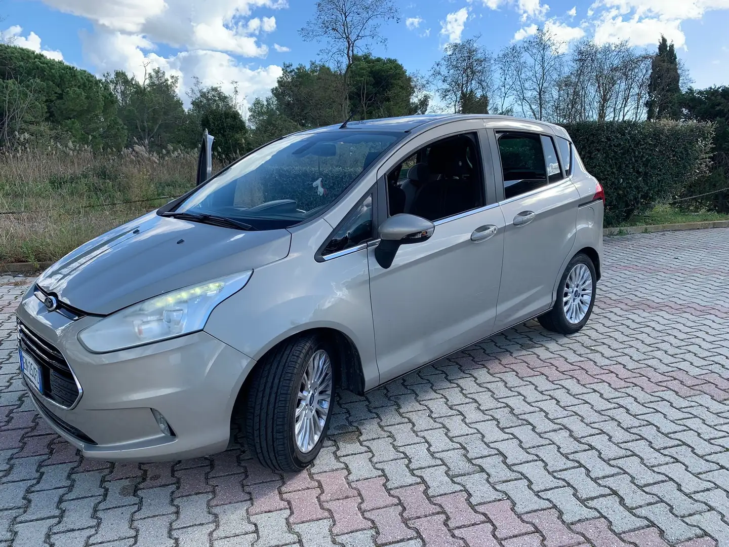 Ford B-Max Eco Boost 1.0 Szary - 1