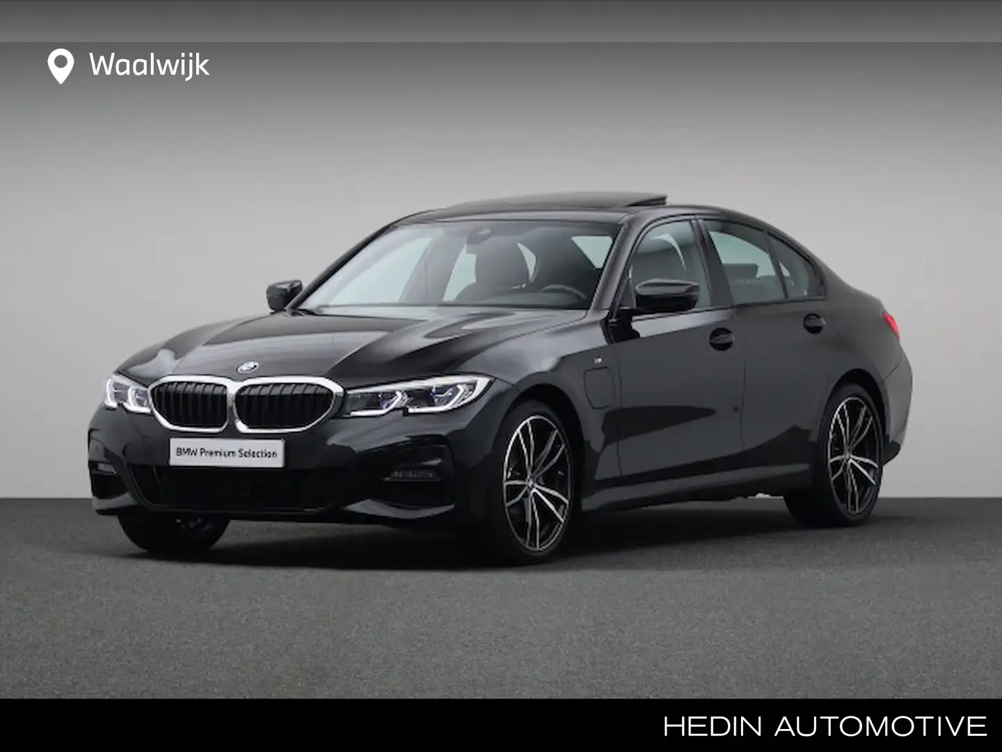 BMW 320 3-serie sedan 320e Business Edition Plus | Panoram Zwart - 1