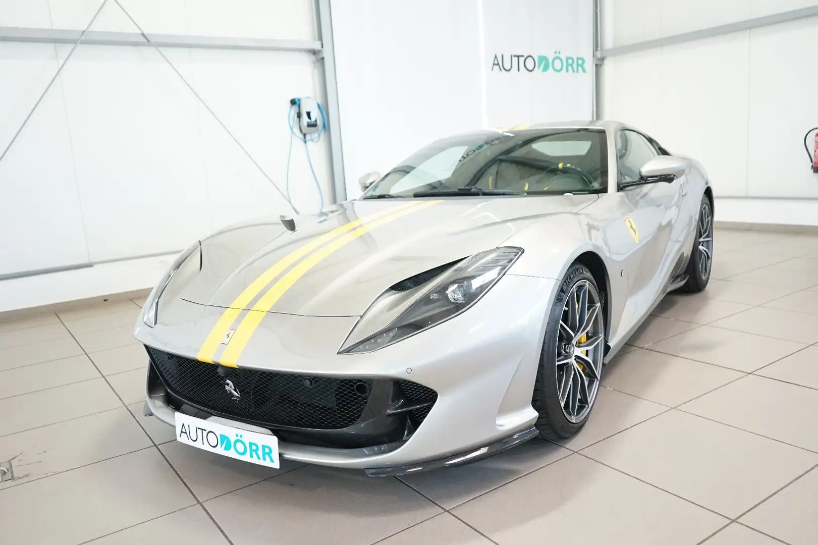 Ferrari 812 Superfast Atelier Karbon+Lift+Beifahrerdispl Grau - 1