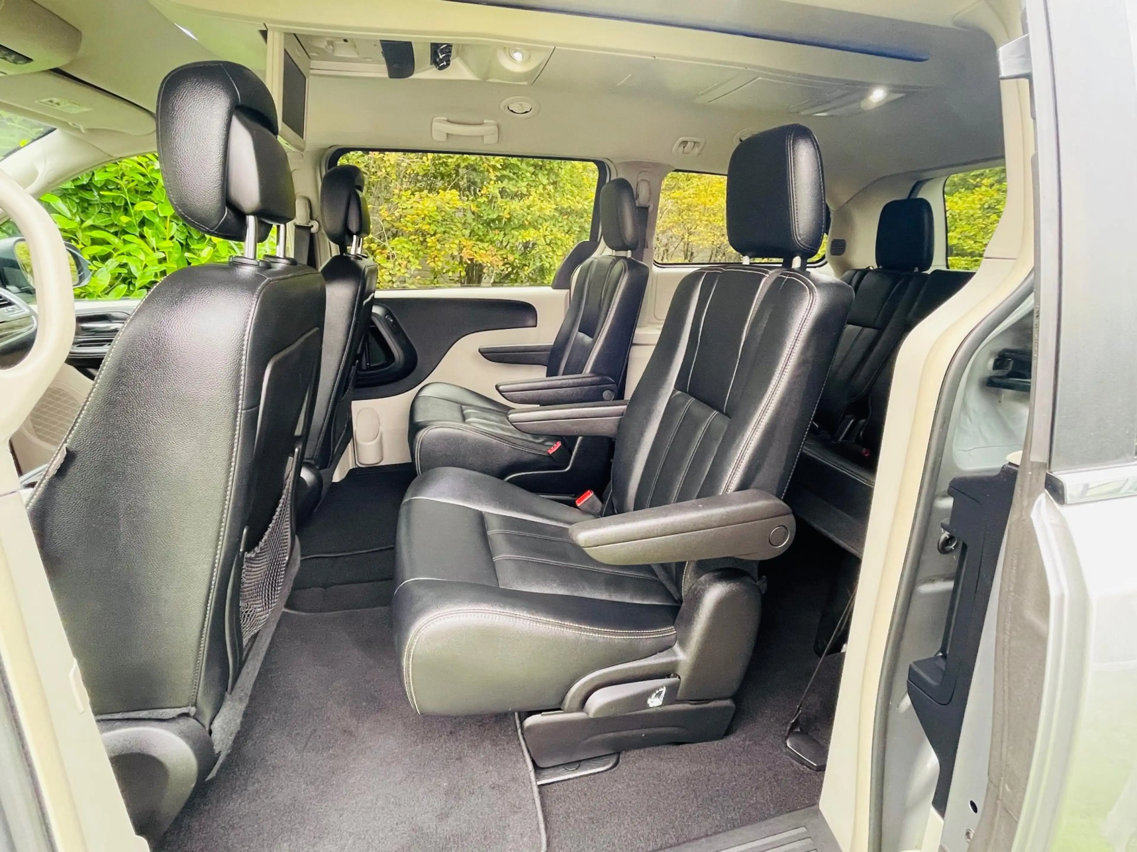 Chrysler Grand Voyager 3.6 V6/Stow&Go/Trekhaak/LPG/7Pers — photo 11