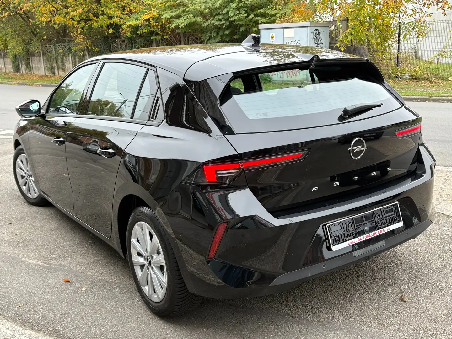 Opel Astra 1.2 Turbo -18.365KM- 1er MAIN NAVIGATION LED Zwart - 2