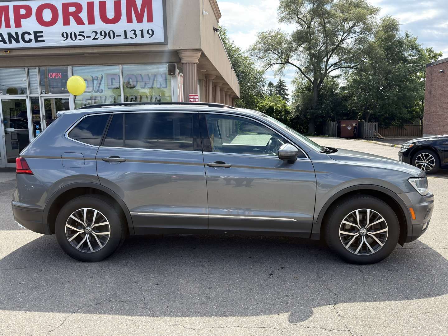 2020 Volkswagen Tiguan COMFORTLINE 4MOTION | Leather | Pano Roof | Htd Seats — снимка 5
