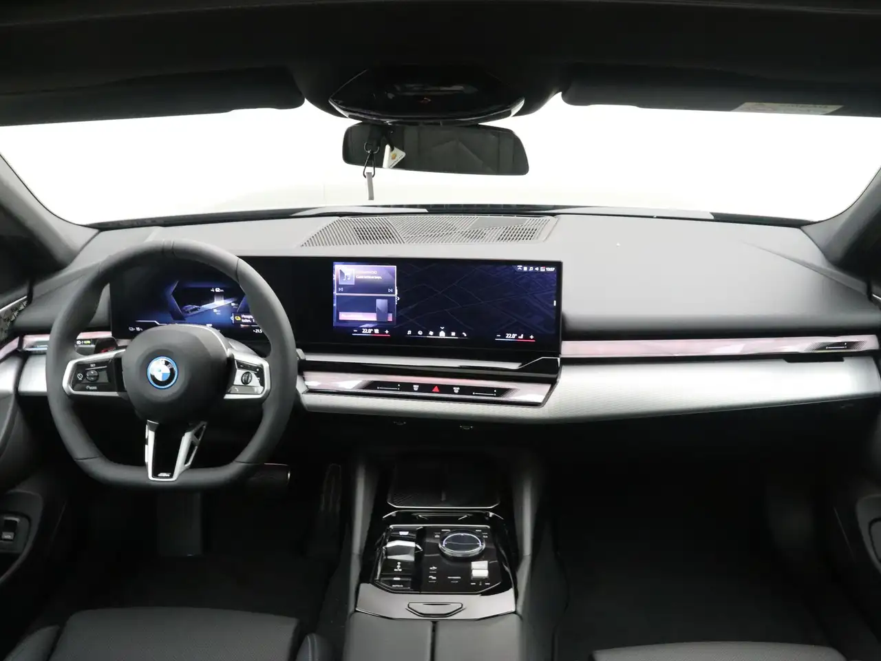 BMW i5 2026 — фото 13