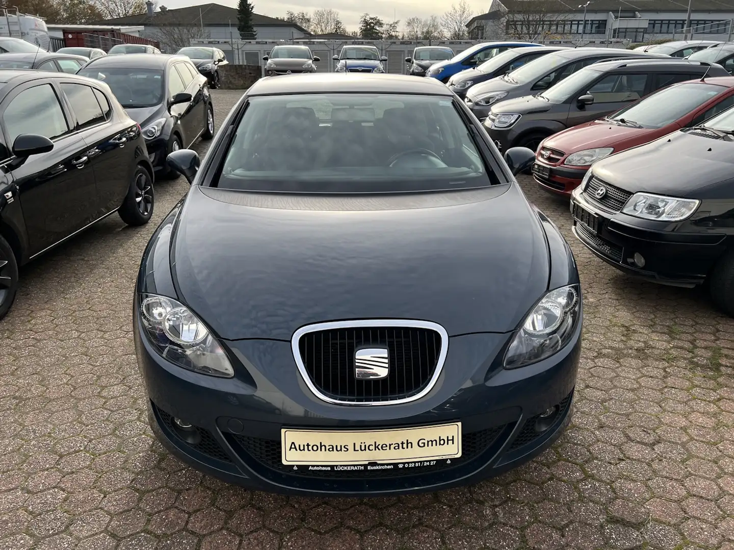 SEAT Leon Leon 1.6 Sport Limited Gris - 2