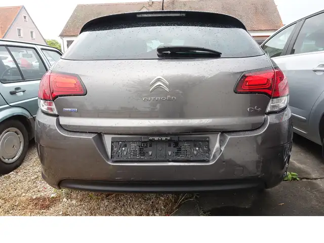 Citroen C4 view 5