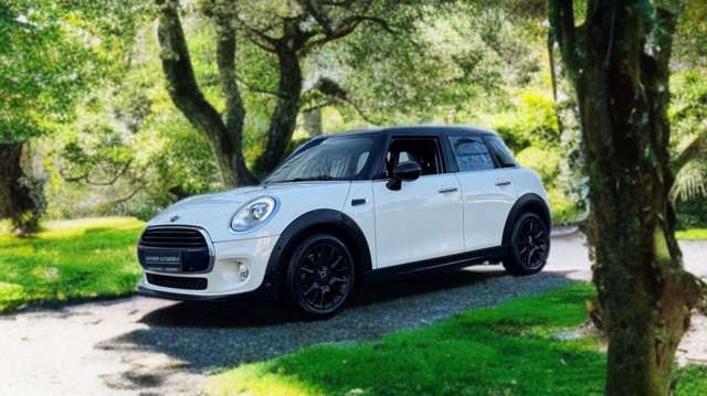 MINI Cooper 5-trg. Cooper|NAVI|LED|SHZ|AUTOMATIK|KAMERA|TEMP