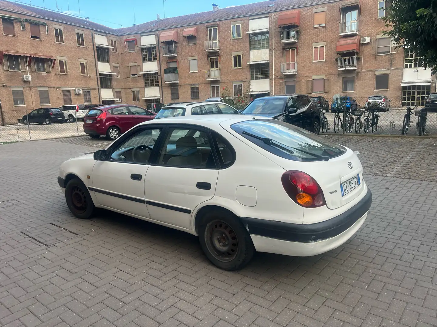 Toyota Corolla 5p 1.3 Luna - 2