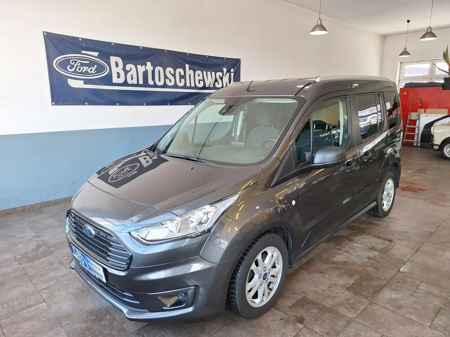 Ford Tourneo Connect Trend Grau - 1