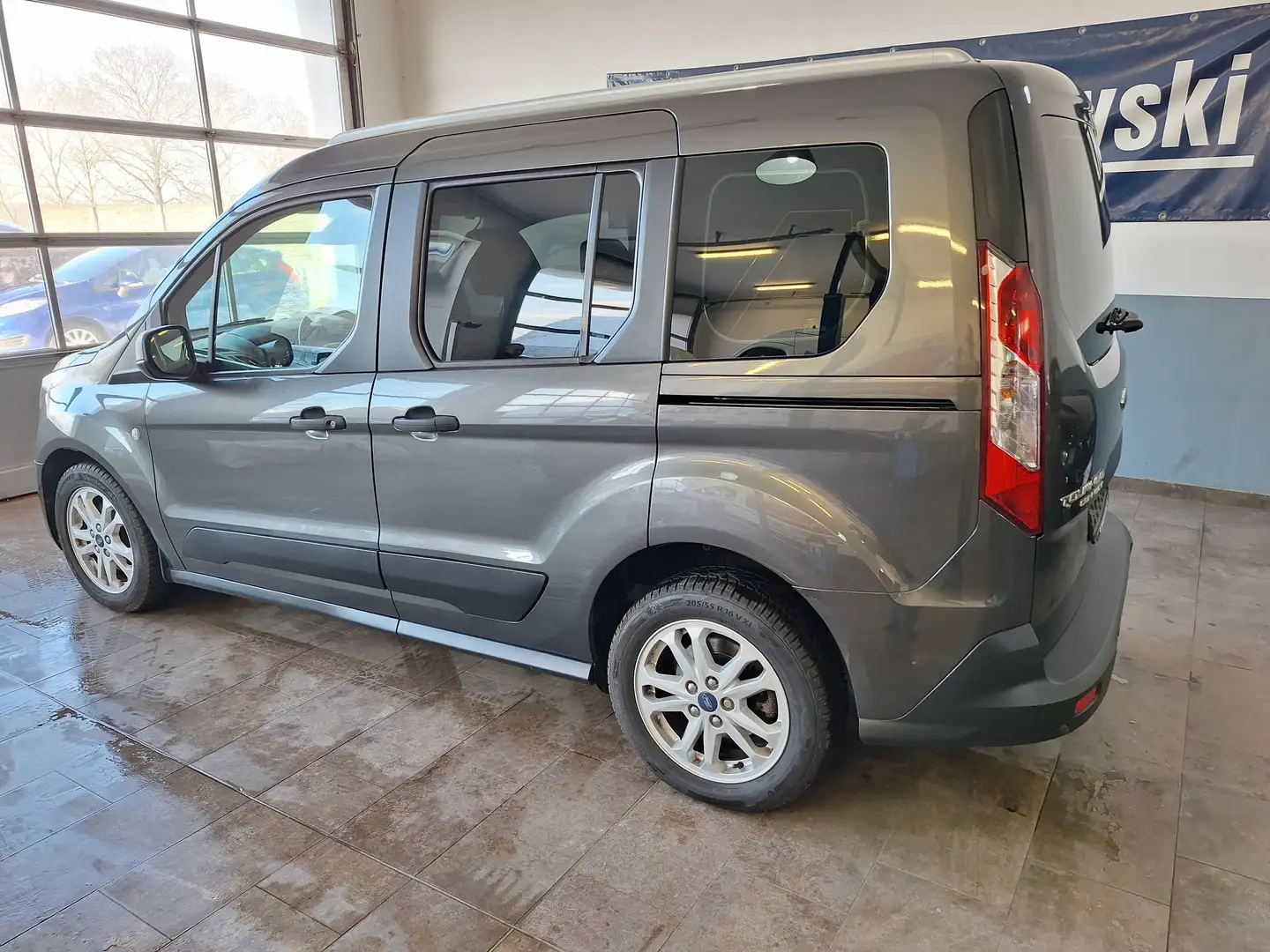 Ford Tourneo Connect Trend Grau - 2