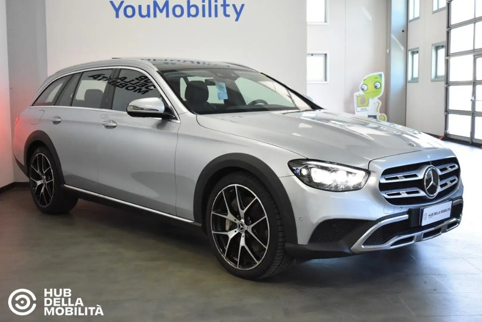 Mercedes-Benz E 400 d S.W. 4Matic Auto Premium Plus All-Terrain Argent - 2