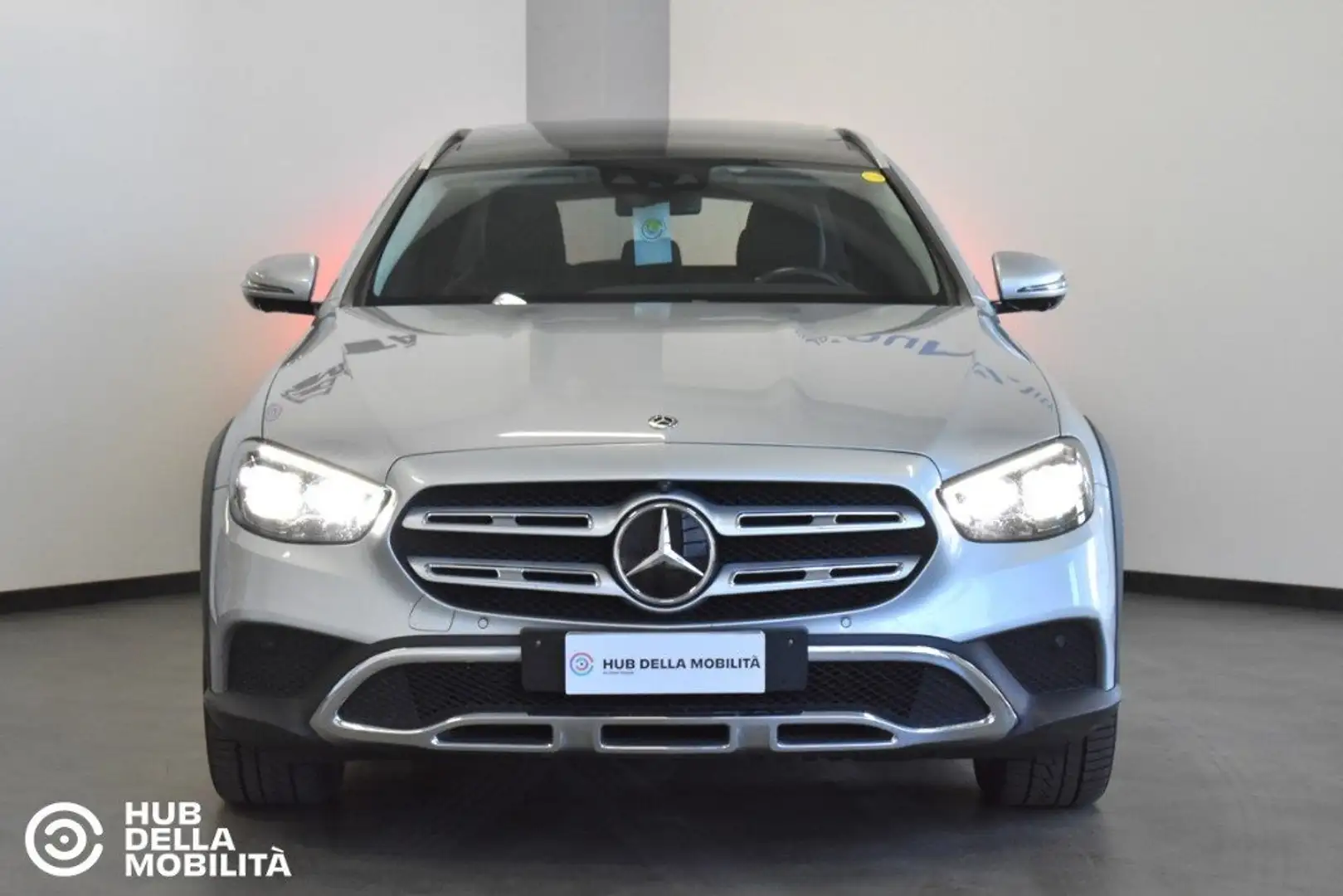 Mercedes-Benz E 400 d S.W. 4Matic Auto Premium Plus All-Terrain Argent - 1
