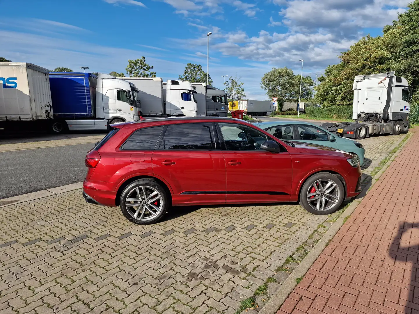 Audi Q7 Q7 55 TFSI quattro tiptronic S line Červená - 1