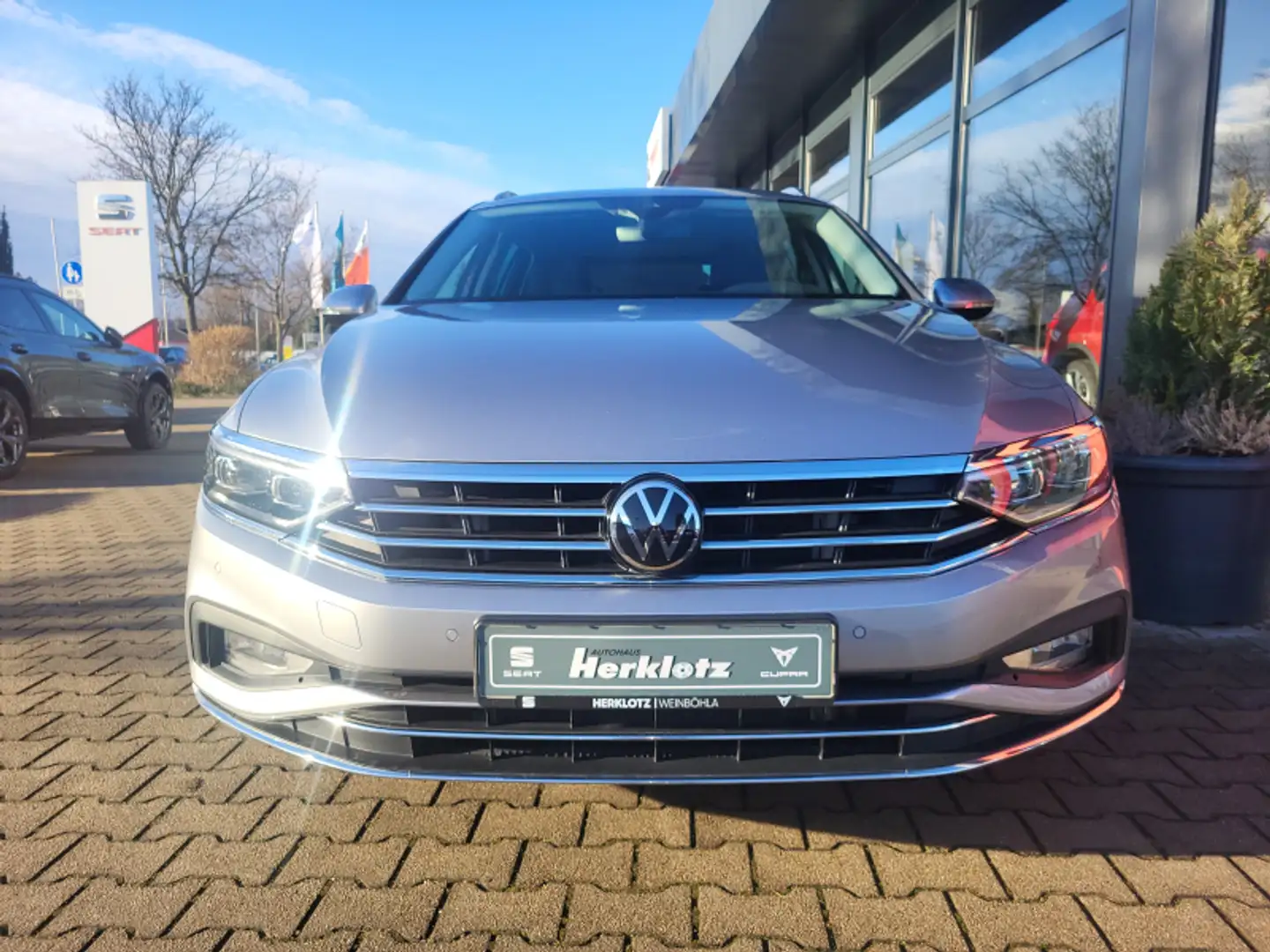 Volkswagen Passat Passat 2.0 TDI (GW -5394) Variant Eleganz 7-Gang D Silber - 2
